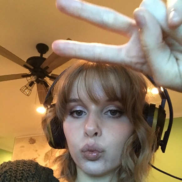 Meet your Posher, Jessie - Picture 1 of 1